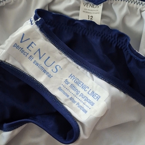 ππVENUS 2pc setππ - Picture 7 of 7